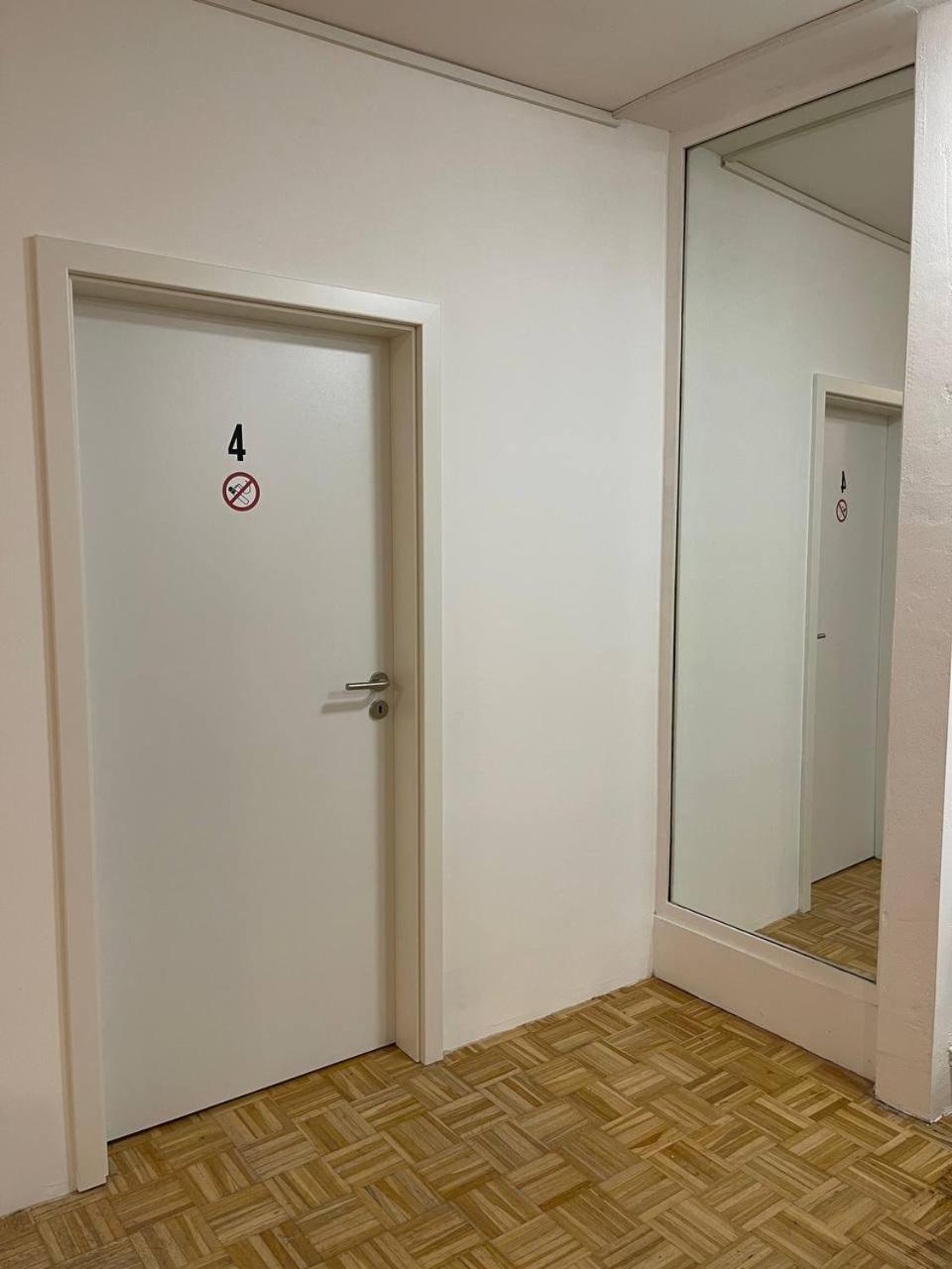 Shared Apartment At Heumarkt, City Center Kolín nad Rýnem Exteriér fotografie